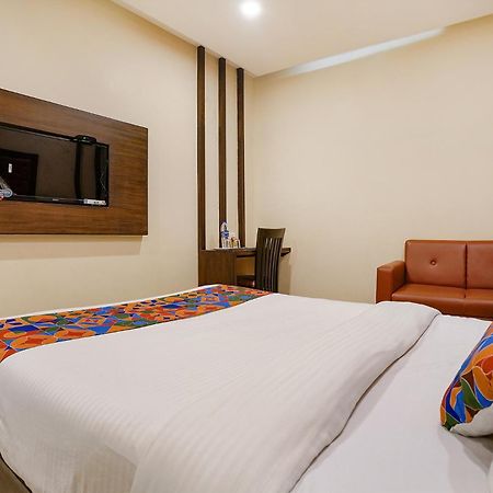 Fabhotel Vertigo Suites - Nr Bkc 孟买 外观 照片