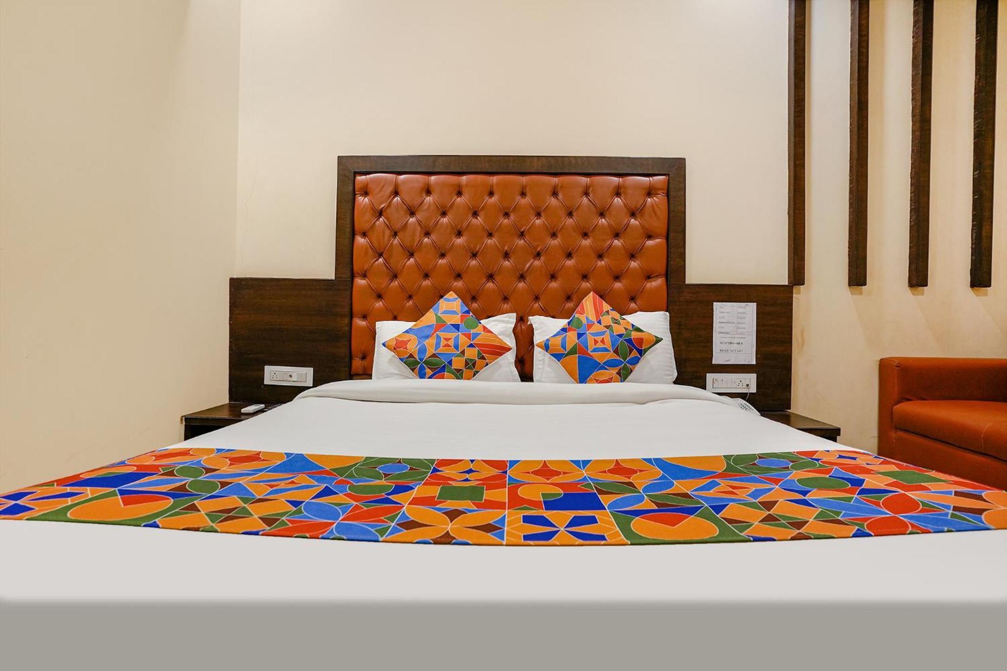 Fabhotel Vertigo Suites - Nr Bkc 孟买 外观 照片