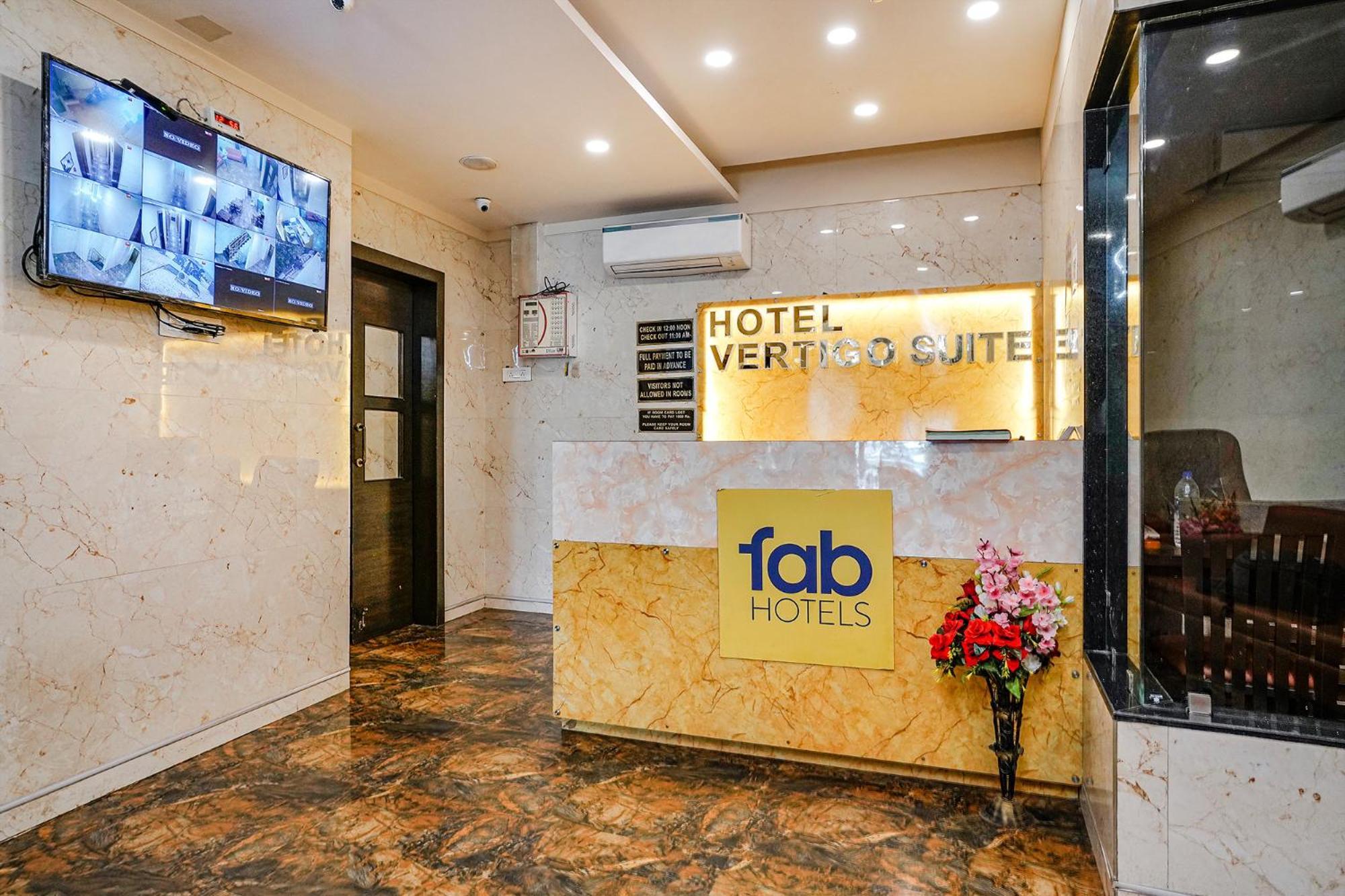 Fabhotel Vertigo Suites - Nr Bkc 孟买 外观 照片